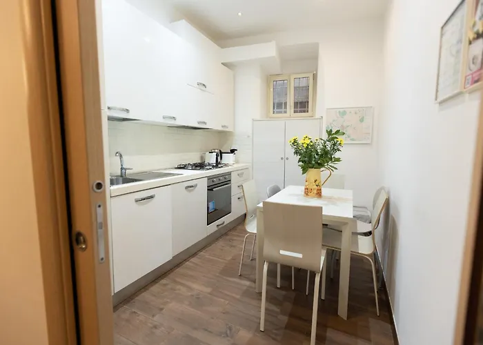 Appartamento Guesthost - Roomy In Rome's Centre