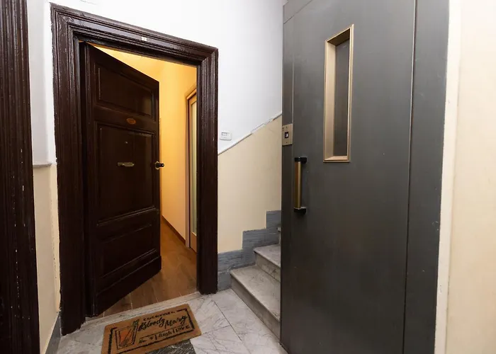 Guesthost - Roomy In Rome's Centre * Rome